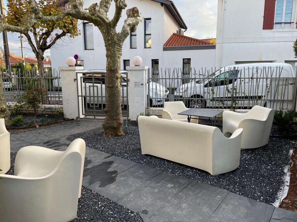 Hotel Mirano Biarritz Exteriör bild